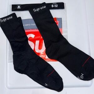 Unisex Supreme Black Crew Socks